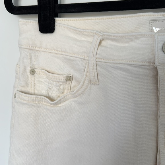 MOTHER The Vagabond Mini Fray Skirt, Cream - Size 27 - Picture 3 of 9